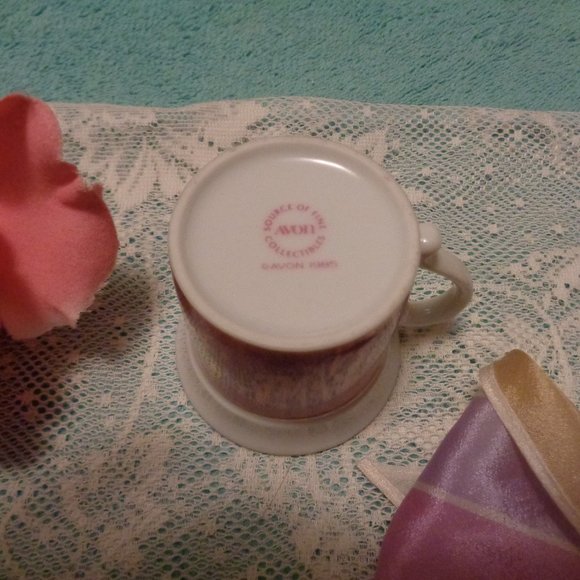 BARBIECORE PAST ROMANCE PORCELAIN, SILK, STICKERS & SUCH LOT - Picture 7 of 11